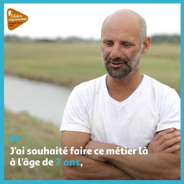 auchan_franceのインスタグラム：「D'où proviennent les bonnes huîtres filière responsable Auchan cultivées par Pierre ? 😋 Avant de les retrouver en magasin, donnez-nous votre réponse en commentaire !  #Auchan #Producteur #LesGensFontLaDifference #Huitre #Food #Alimentaire #Mer」