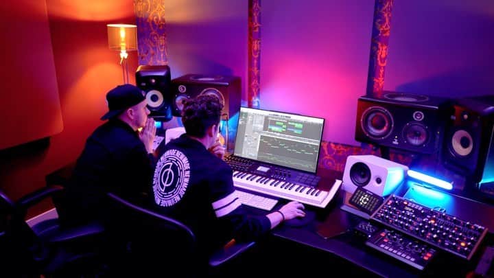 のインスタグラム：「... @tungevaag @iamthemarf @spinninrecords」