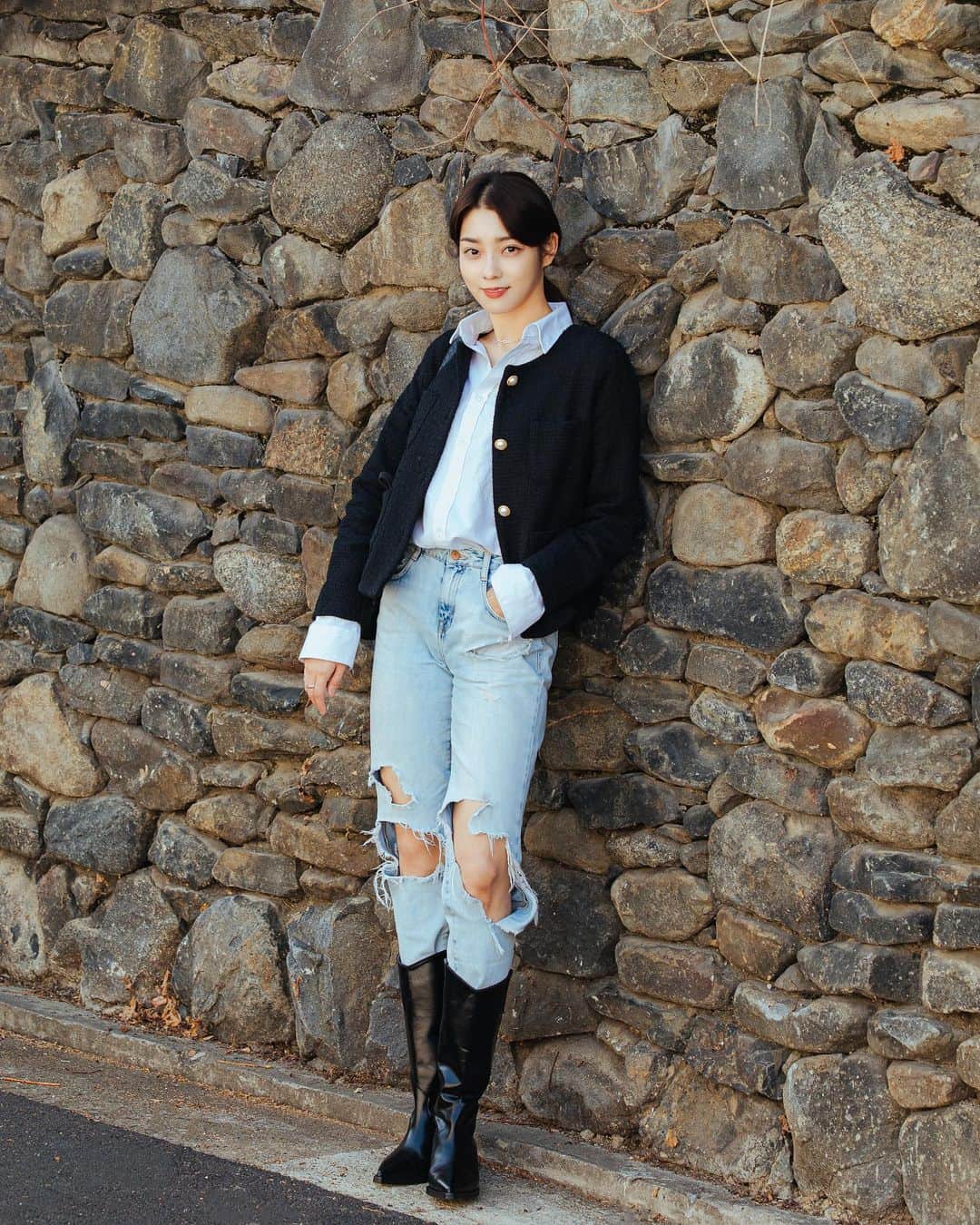 가로수길 , Seoulのインスタグラム：「Street @kangboramm 🔥 배우 강보람」
