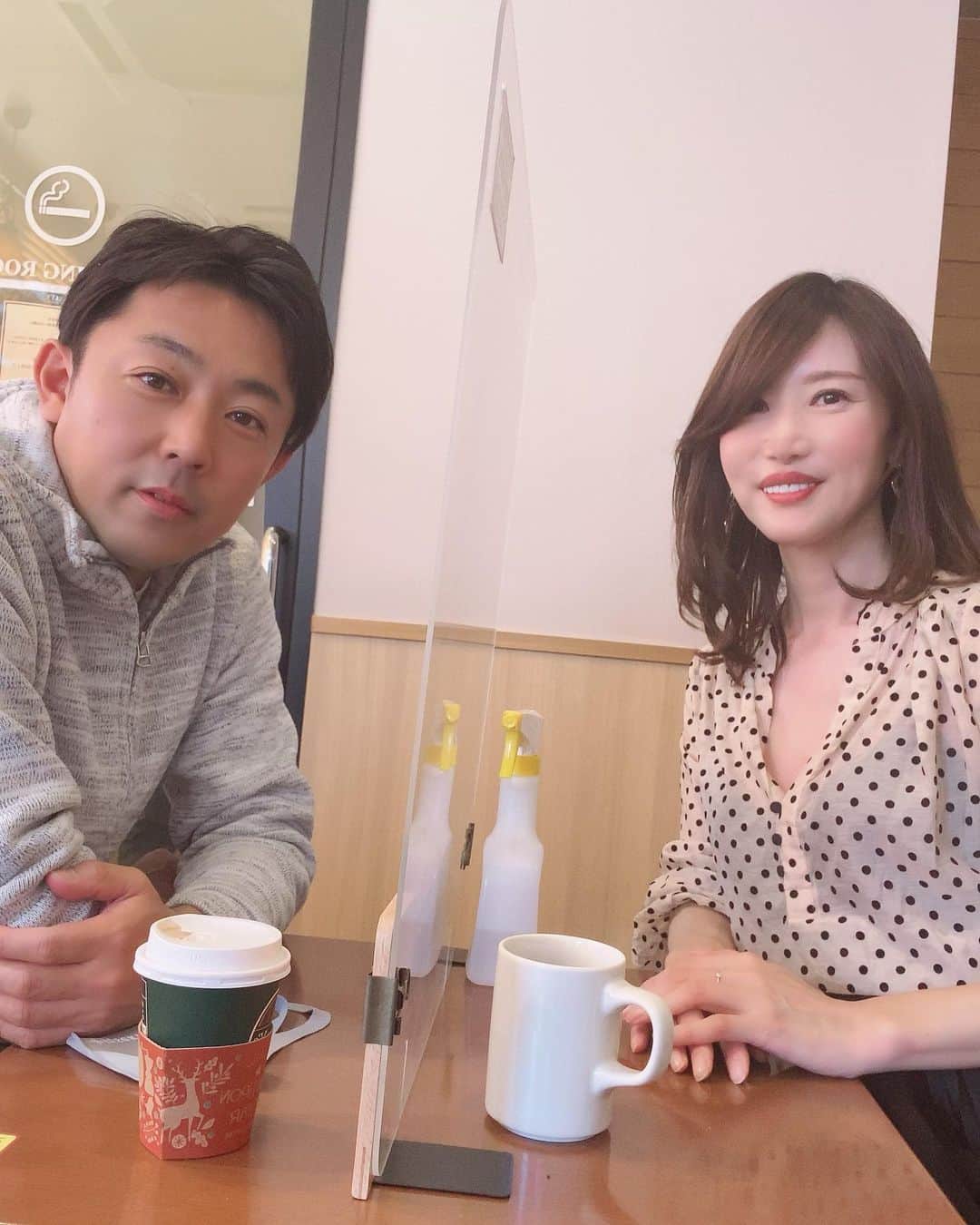 のインスタグラム：「#山梨 を盛り上げよう！ということで 実家のご近所さんで、元プロ野球選手、現在は楽天イーグルスの解説もなさってる山村さん @yama5152 と😊  この前の試合は山村さんが解説をなさるというので、仙台まで行ってきたよ🚄 ストーリーズにあげた応援のはずが全く応援になかったというのは、このことでした笑  今日はこれから山梨でこんなことできたらいいなっていうお話をしてきました。 前からそんなお話はしてたんだけど… 今回はもっと具体的に！！ 今後を楽しみにしててねー😉  #甲府 #元プロ野球選手 #野球解説者 #プロ野球解説者 #プロ野球 #野球 #プロ野球好きな人と繋がりたい #野球好きな人と繋がりたい #楽天イーグルス #東北楽天ゴールデンイーグルス #スポーツ #スポーツコメンテーター #地元 #甲府駅 #実家 #ご近所 #ご近所さん #同郷」