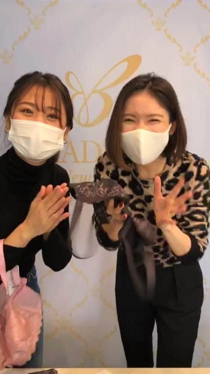 BradelisNewYork/ブラデリスニューヨークのインスタグラム