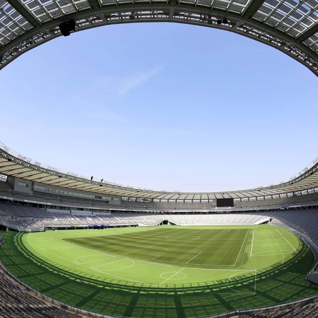 2020年東京オリンピックのインスタグラム：「It's #FootballDay ⚽ in Japan! 🇯🇵  To celebrate, take a glimpse inside all the incredible venues that will host football next year at #Tokyo2020. 🏟️  ✅Tokyo Stadium ✅Olympic Stadium ✅International Stadium Yokohama ✅Saitama Stadium ✅Sapporo Dome ✅Ibaraki Kashima Stadium ✅Miyagi Stadium  #UnitedByEmotion 🌏 11/11 @olympics @fifaworldcup  📸 Photo by Tokyo 2020 / Shugo TAKEMI 📸Photo by Tokyo 2020 / Uta MUKUO 📸(C)Miyagi Sport Association 📸ⓒSAPPORO DOME Co.,Ltd」