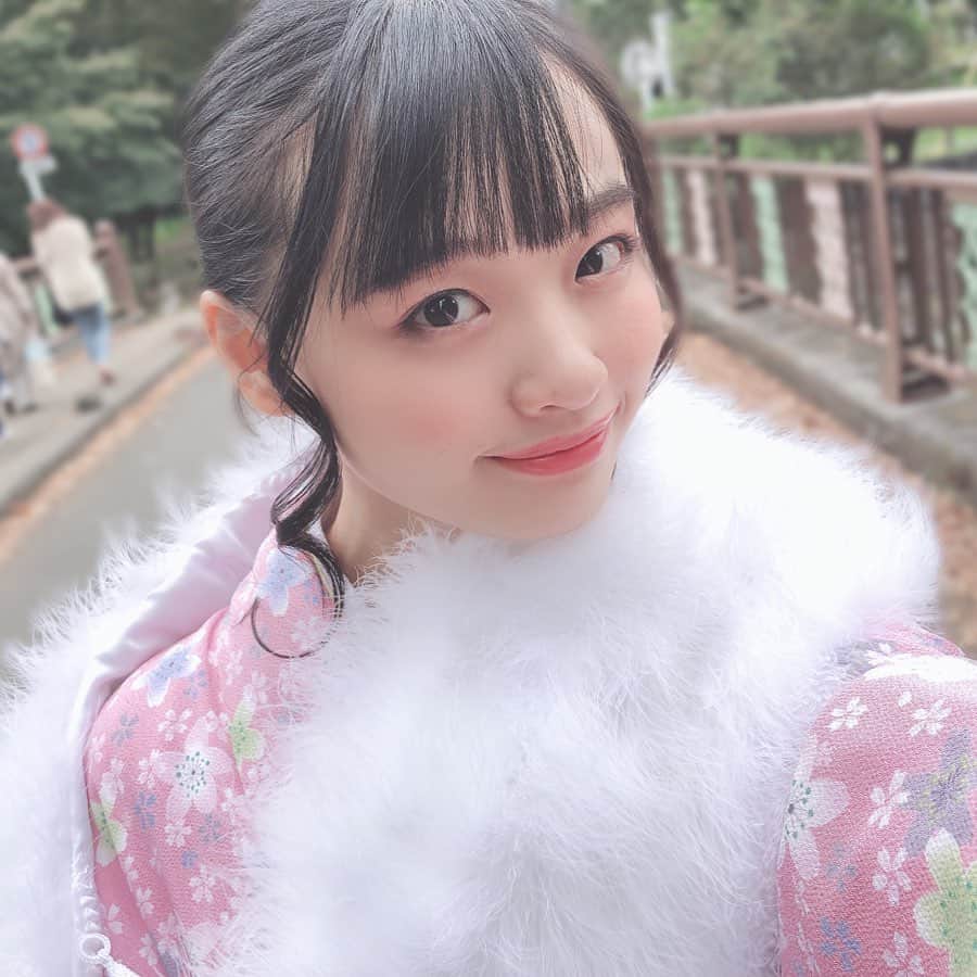 のインスタグラム：「お誕生日をむかえました！ 20歳になった私もよろしくお願いします！これからも地球と動物に優しく生きていきたいです🦈✨ #花音うらら」