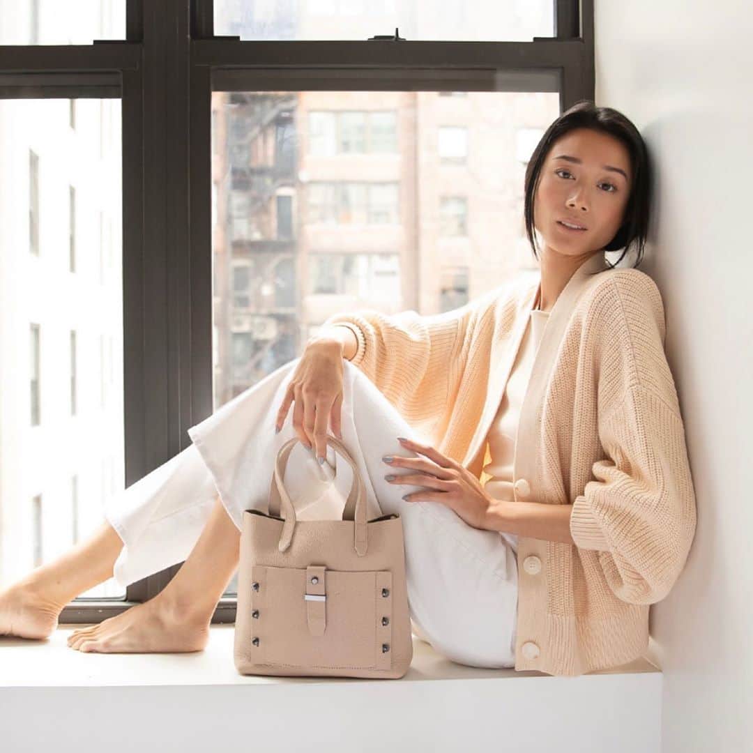 ボトキエのインスタグラム：「Things we love: new arrivals • #botkier #newarrivals」