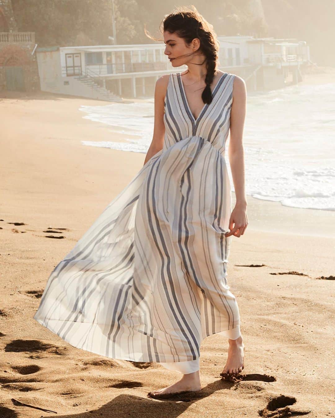 Saks Fifth Avenueさんのインスタグラム写真 - (Saks Fifth AvenueInstagram)「#OnlyAtSaks: Discover the new nature-inspired, capsule collection from @brunellocucinelli_brand, which highlights organic textures in neutral hues.」11月11日 4時44分 - saks