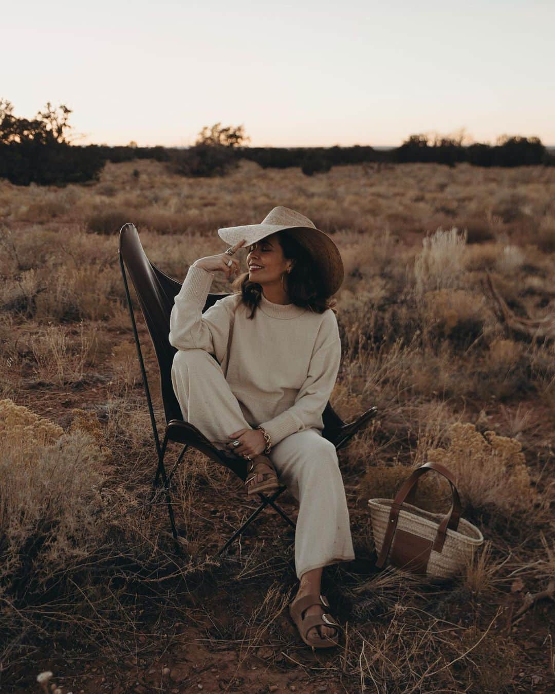 Collage Vintageさんのインスタグラム写真 - (Collage VintageInstagram)「Cozy fall in Arizona 🍂🍁 #collageontheroad」11月11日 6時54分 - collagevintage