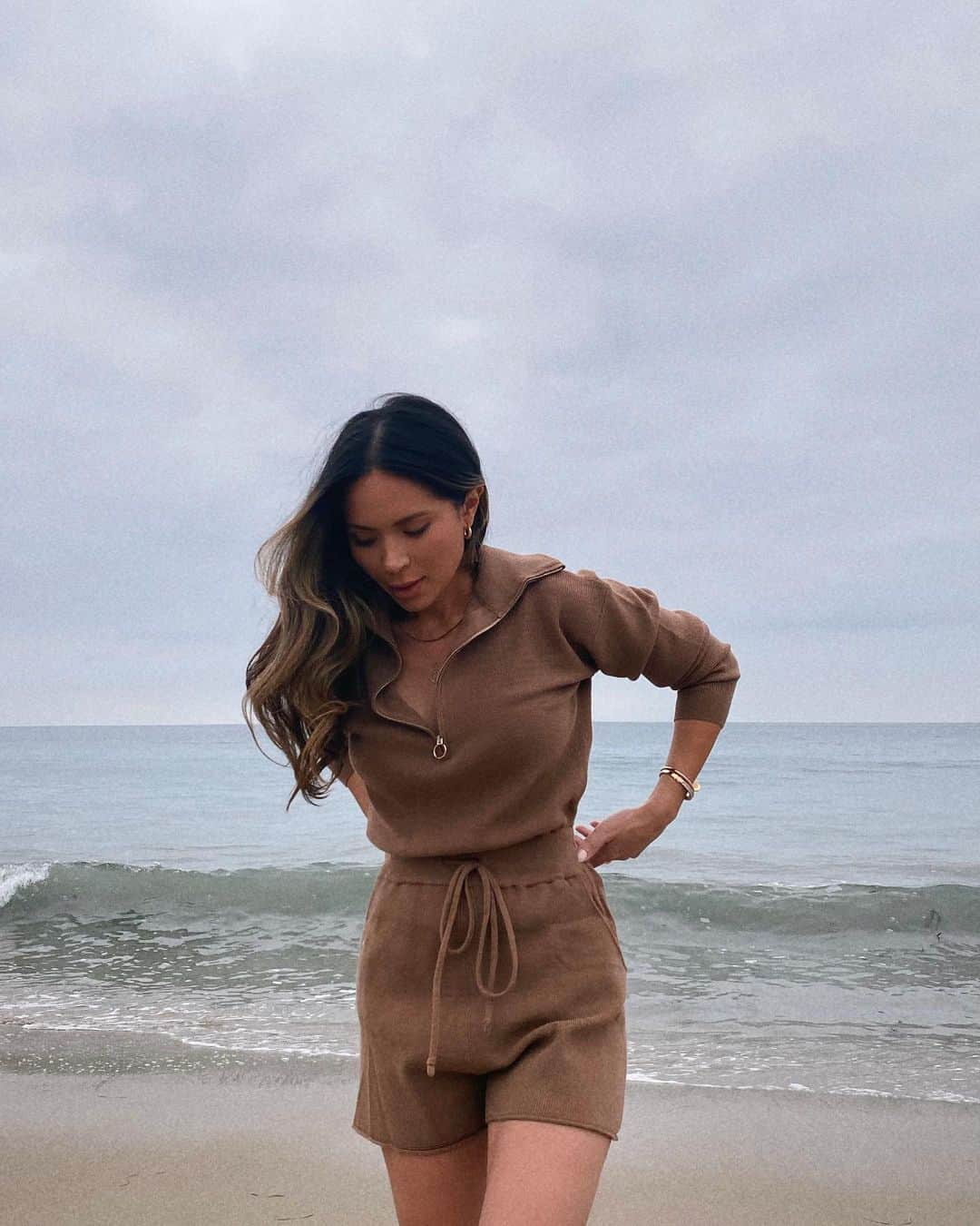 Marianna Hewittのインスタグラム：「thank you so much for all the support and excitement today for my podcast launching next week! Premiere episode is 11/17 and new episodes are every Tuesday. Comment and let me know who you’d like me to have on 🥰」