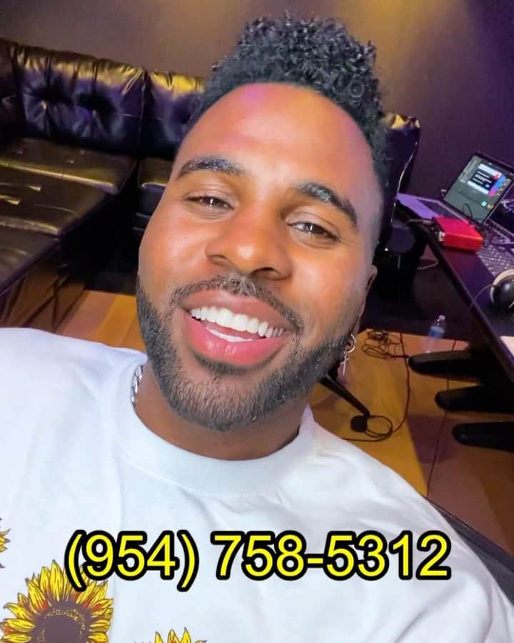 ジェイソン・デルーロのインスタグラム：「Just posted my phone number on Instagram!」