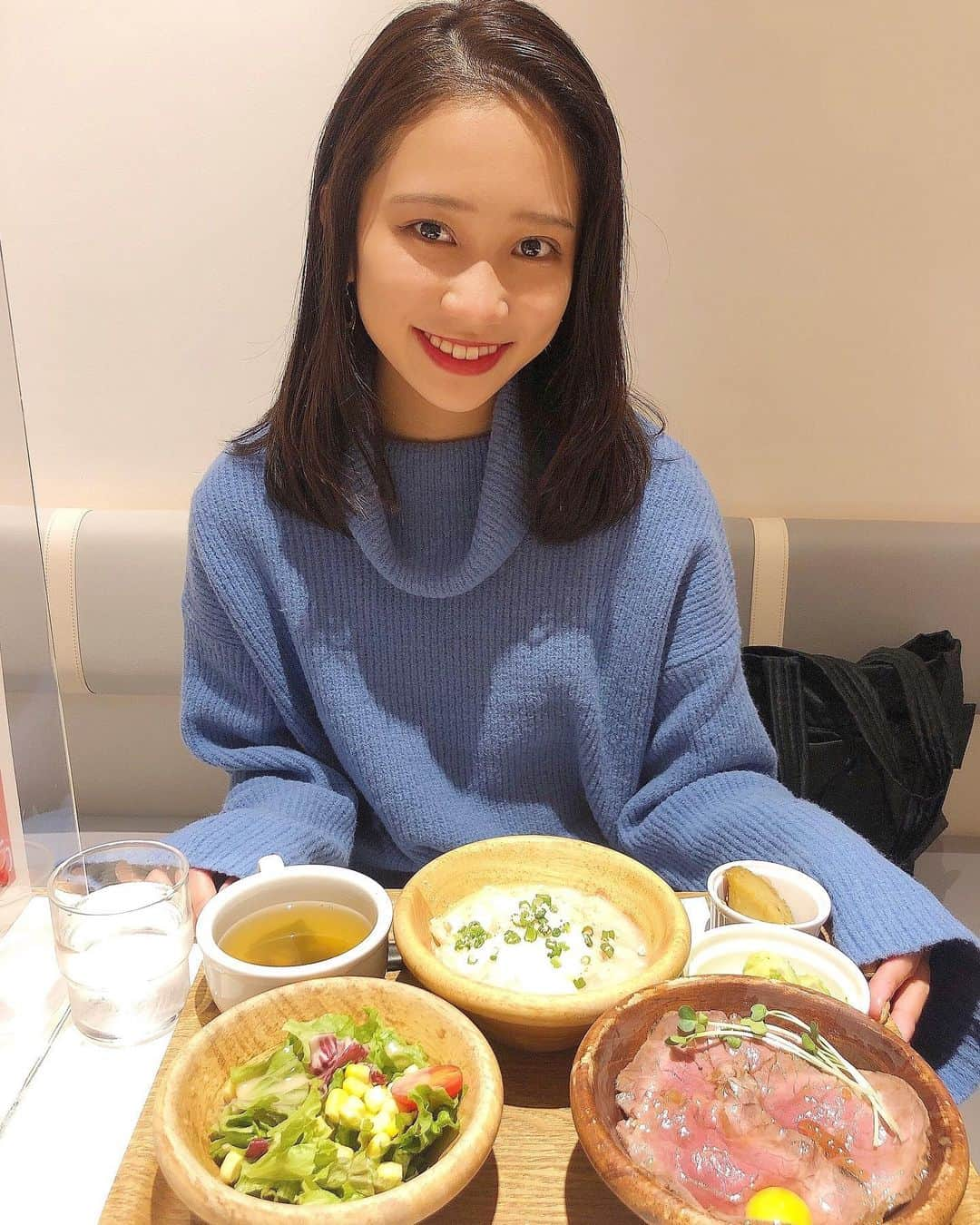 生形由佳さんのインスタグラム写真 - (生形由佳Instagram)「おはようございます🍀  沢山食べてスタミナつけて リハーサルを頑張っています💪🏻  今日は撮影とリハーサルに行ってきます😌  ミス成蹊本番は【11月22日】💍 あと11日！ 【成蹊大学広告研究会】YouTubeにてライブ配信します！  特技披露やスピーチなどします✨ ウェディングドレス👗も着ます〜💍  🐬🌈最後の投票 #うぶぽち もあります！応援していただけると嬉しいです😌  YouTubeのチャンネル登録しておいてね🥰 検索🔎［成蹊大学広告研究会］  #東京ランチ #東京カフェ #新宿カフェ #カフェ #ランチ #新宿ランチ#かきあげ前髪 #ニット #冬コーデ #ニットコーデ #ミスコン #ミスコンファイナリスト #ミス成蹊 #ミス成蹊コンテスト2020 #ミス成蹊コンテスト」11月11日 7時47分 - yuka.ub