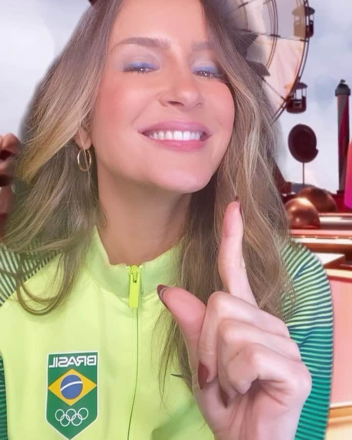 Claudia Leitteのインスタグラム：「O @timebrasil tá no clima de #Rodou! E eu sou a madrinha mais animada do Planeta!! 👊🏻 BoraBrasil!!! 🇧🇷 #Tokyo2020 #olympics #olimpiadas」