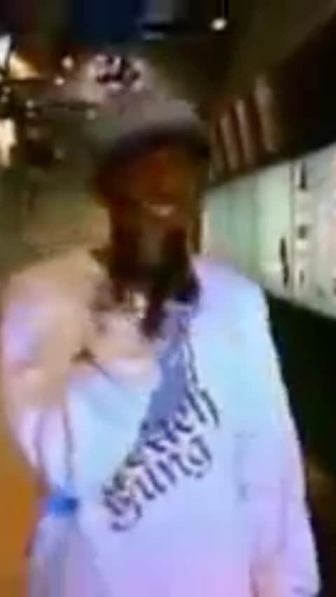 のインスタグラム：「• BREATHE • 2004 • TRL @mtv」