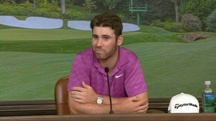 マシュー・ウルフのインスタグラム：「Rookie lessons @themasters 🤷🏻‍♂️😂」