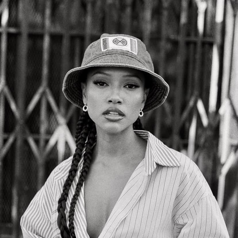 カルーシェ・トランさんのインスタグラム写真 - (カルーシェ・トランInstagram)「KAE by KARRUECHE - ‘GOLD MINE’ collection shot by the legendary OG @estevanoriol #November14 @kaebykarrueche」11月11日 9時24分 - karrueche