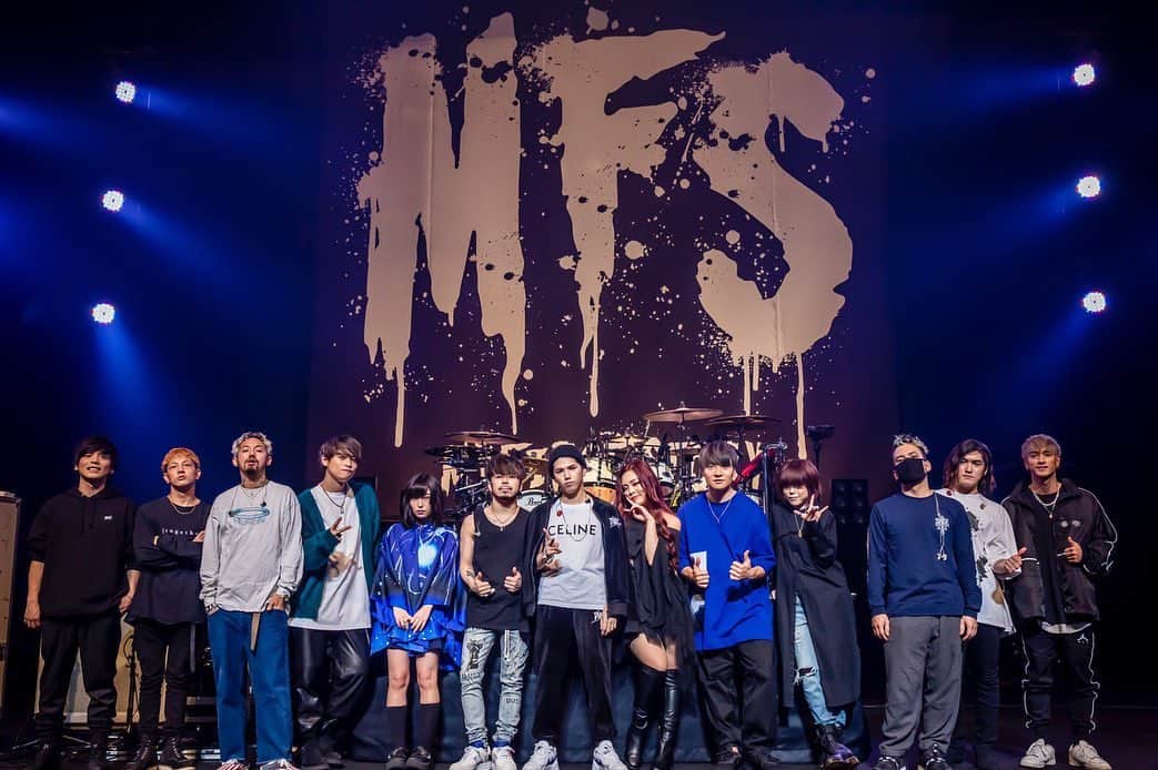 のインスタグラム：「2020.11.08 at パシフィコ横浜 MY FIRST STORY Special Collaboration Night  photo by @takashi_konuma  ALL MEMBERS  #MYFIRSTSTORY #TheBONEZ #RIZE #DragonAsh #SWANKYDANK #さユり #ちゃんみな #ナノ #THEORALCIGARETTES #優里 #PaymoneyTomyPain  #PTP」