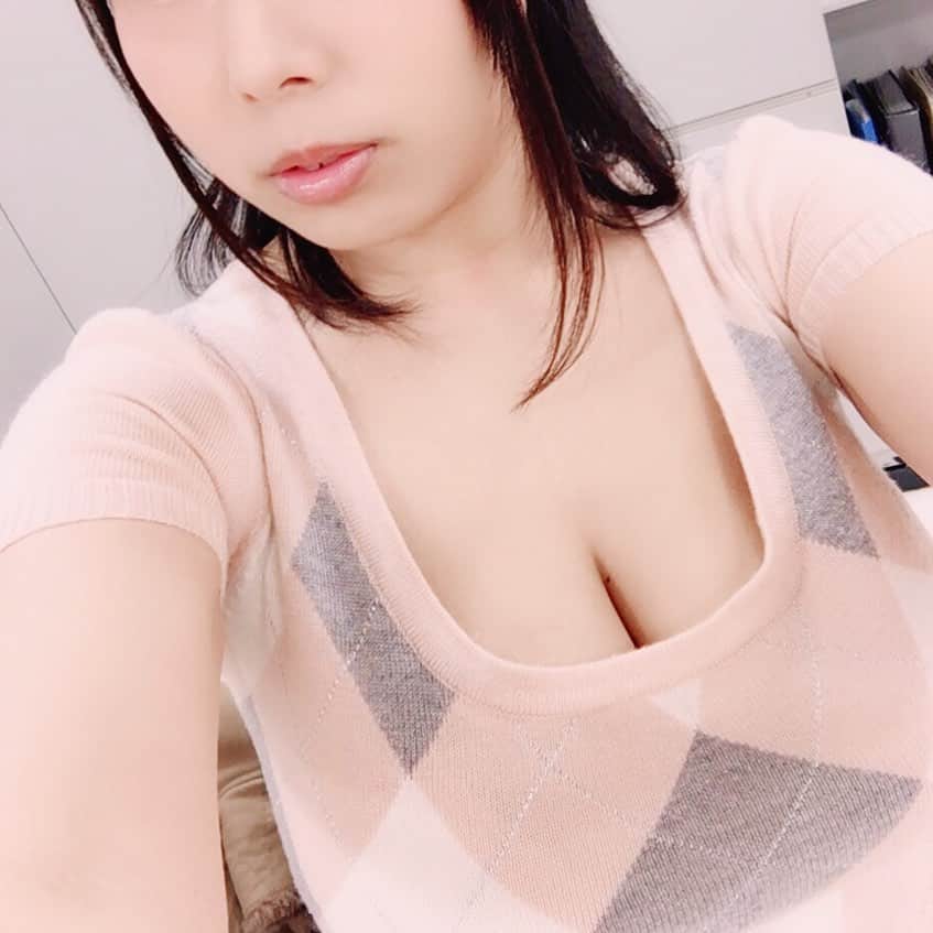 塚田詩織のインスタグラム