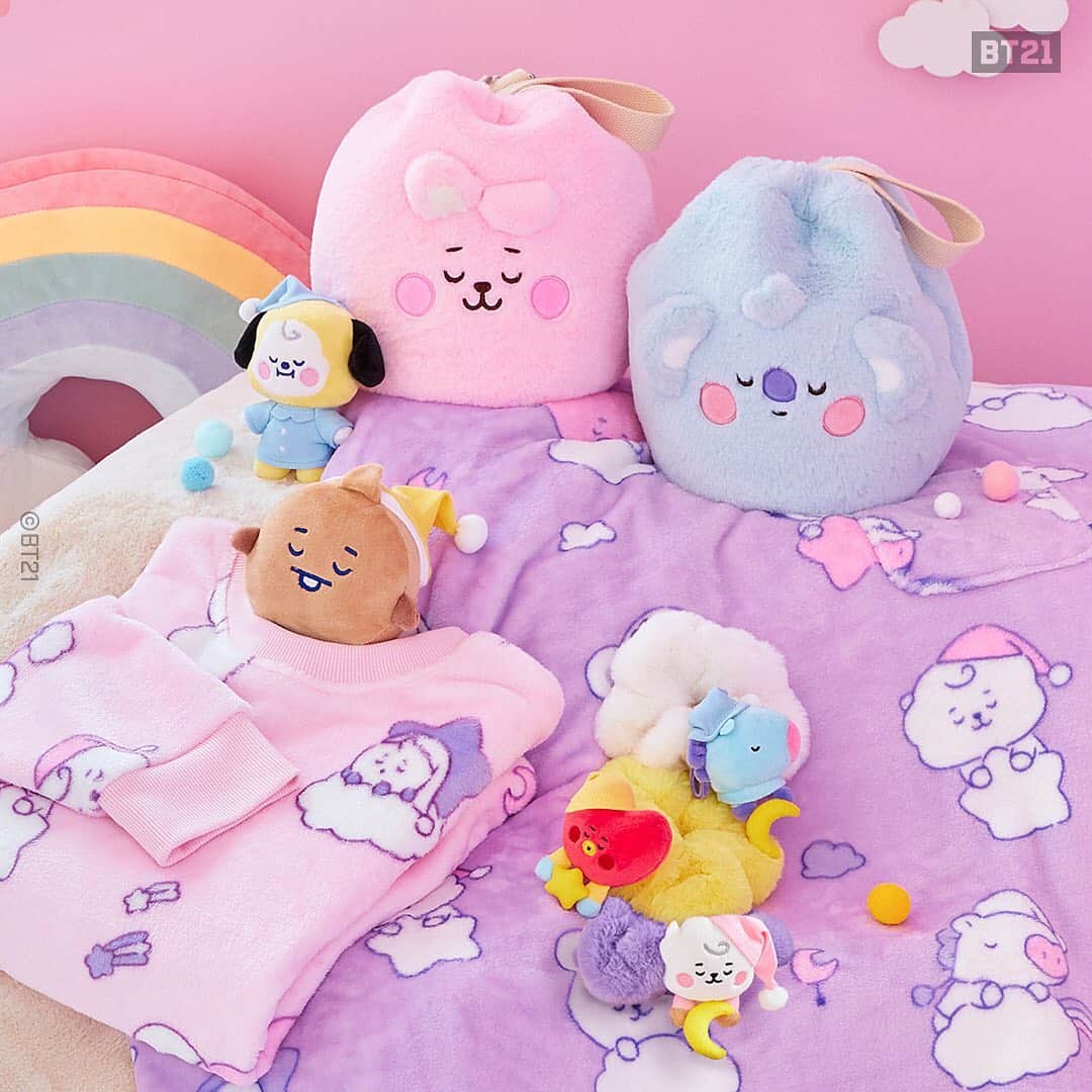 BT21 Stars of tomorrow, UNIVERSTAR!さんのインスタグラム写真 - (BT21 Stars of tomorrow, UNIVERSTAR!Instagram)「Sweet dreams. See you there. 🌙 ⠀ BT21 <A Dream of Baby> series launch ⠀ ☁️Cozy throw-on blankets with pockets and hoody ☁️Comfy loungewear and fuzzy socks ☁️Carry-anywhere bucket bags ☁️Portable tablet sleeve pouch with pockets ☁️Soft and furry scrunchies ⠀ The night sky is filled with twinkling stars. Let BT21 BABY guide you to a sweet night's slumber. ✨ ⠀ [Korea] Shop now > Link in bio ⠀ [China] Shop now > Link in bio ⠀ [Global] Coming Soon > Link in bio ⠀ #BT21 #BT21BABY #blanket #loungewear #fuzzysocks #bucketbag #tabletcase #scrunchies」11月11日 11時10分 - bt21_official