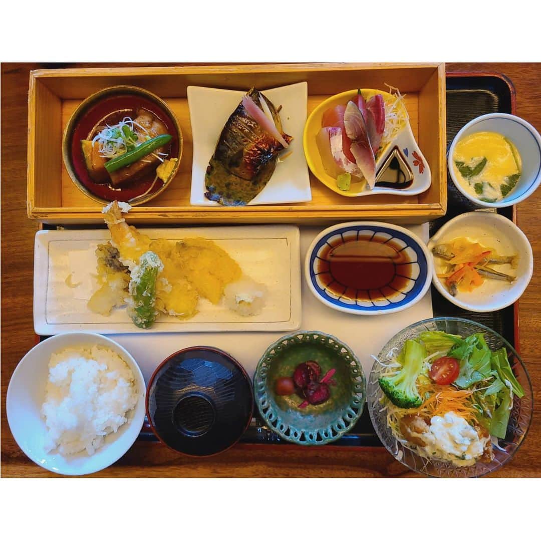 中村まきのグルメインスタ