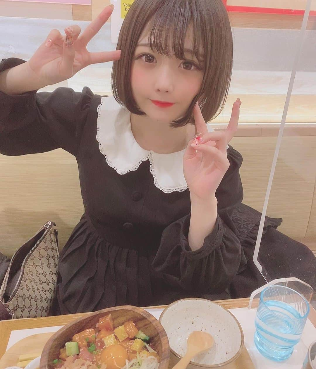 小山ひなさんのインスタグラム写真 - (小山ひなInstagram)「いつもともだちと食べるもの被っちゃう🥺気が合うね」11月11日 21時20分 - hina__kmyd