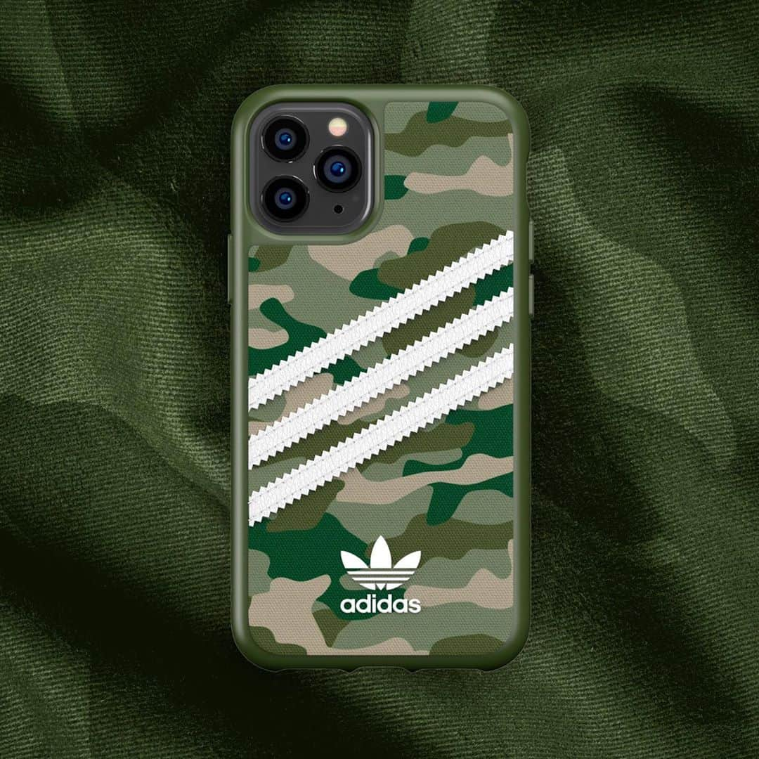 Telecom Lifestyleさんのインスタグラム写真 - (Telecom LifestyleInstagram)「A camouflaged case, available in green and gold.⁣ ⁣ Shop now with 30% off on www.adidascases.com⁣ —⁣ #heretocreate #adidasoriginals」11月11日 21時42分 - adidascases