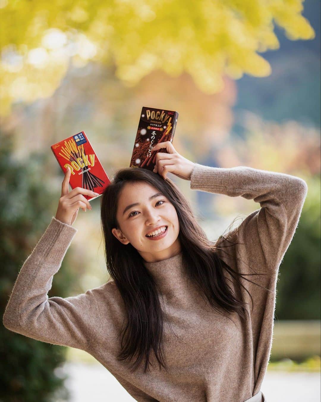 𝐊𝐚𝐤𝐢𝐠𝐢𝐅𝐮𝐤𝐚のインスタグラム：「ポッキーの日！🤍☝🏻☝🏻」