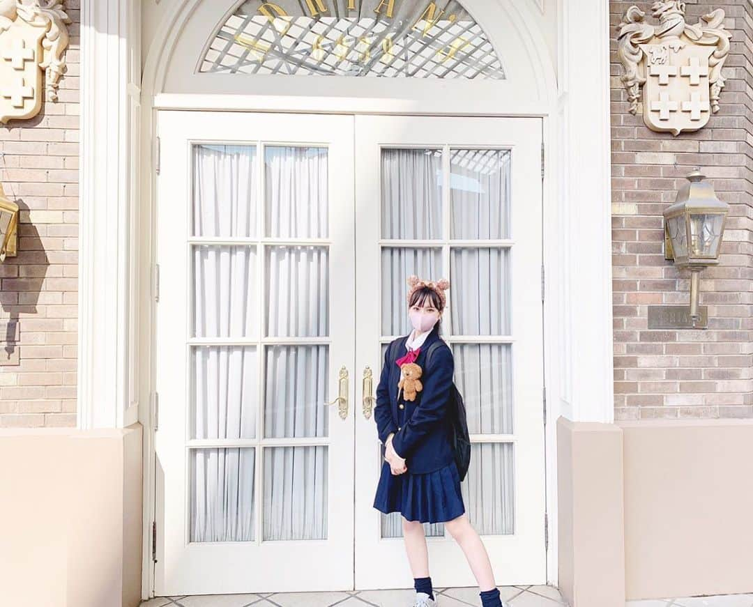 末永桜花さんのインスタグラム写真 - (末永桜花Instagram)「⸜💗⸝‍﻿ ﻿ ・﻿ ・﻿ ﻿ 制服ユニバ !!﻿ ﻿ ・﻿ ・﻿ ﻿ #コスプレ #制服 #制服ユニバ #usj #usjコーデ #ティム #青春 #大阪 #過去pic #jk #制服コーデ」11月11日 15時14分 - ouka_ske0226