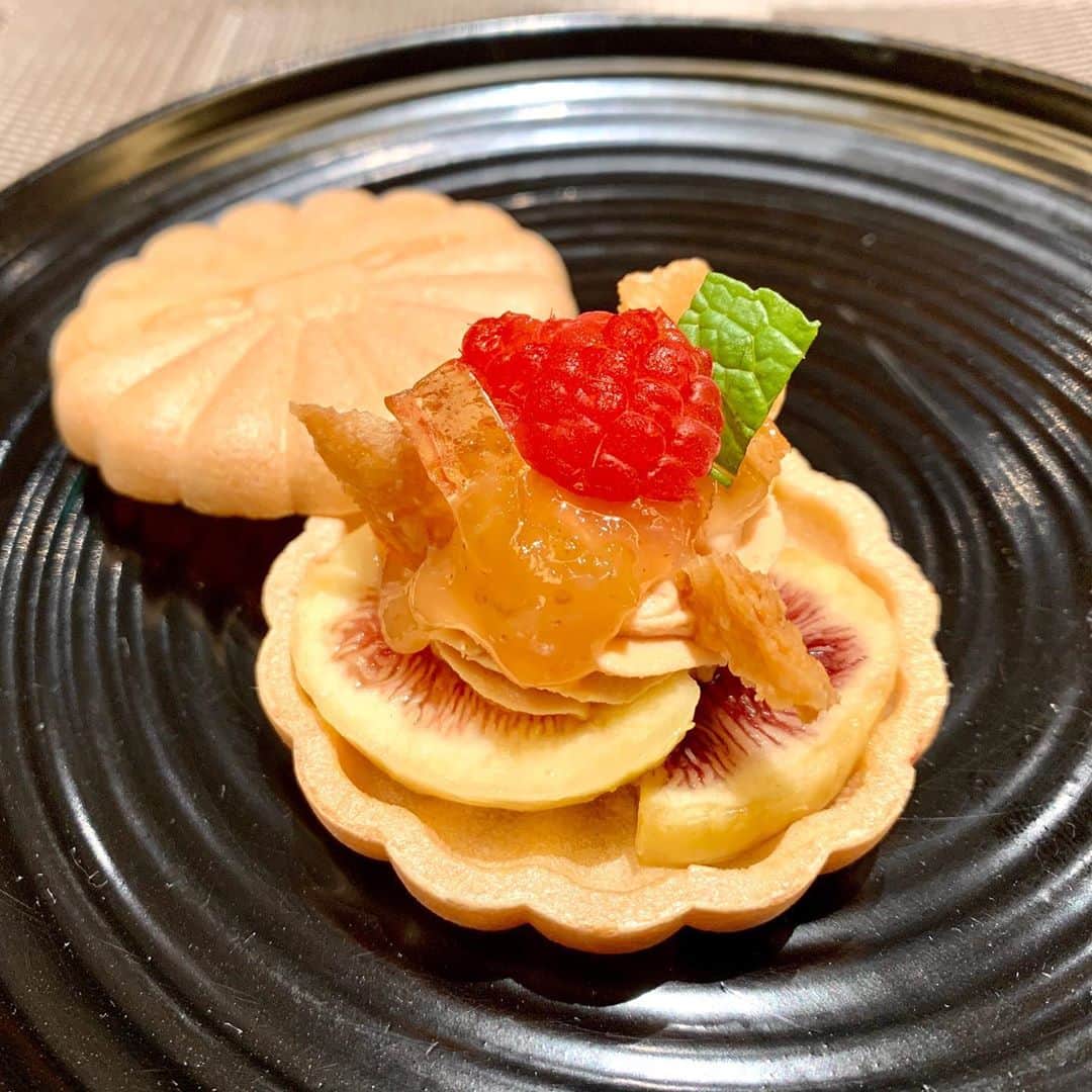 横山みれいのグルメインスタ