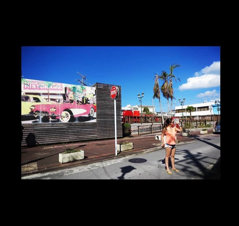 ダンドイ舞莉花のインスタグラム：「Take me back!   #okinawa #沖縄 #行きたい #travel #japan #precovid #fun #missthis #takemeback #bluesky #resortlife」