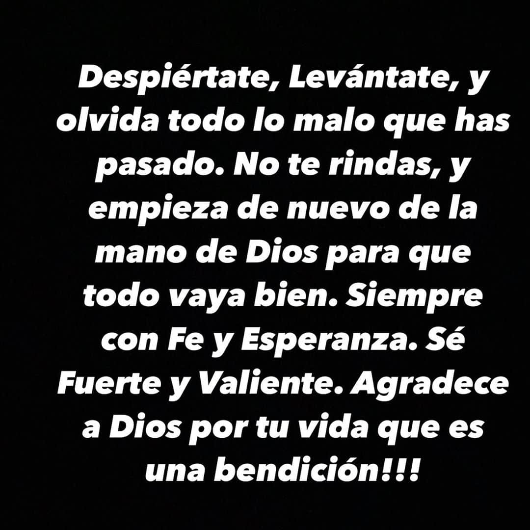 ホセ・レイエスのインスタグラム：「Bendiciones para todos!!!❤️」