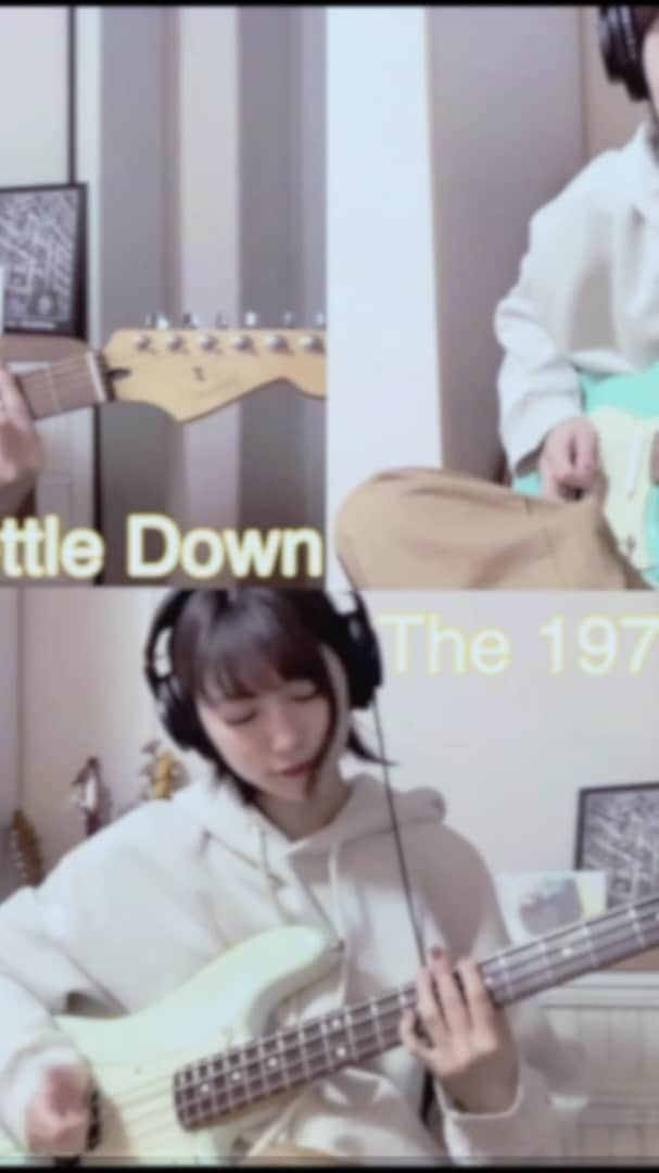 SHIZUKAのインスタグラム：「しゅみ #the1975 #settledown #bassplayer #coversongs #fenderist」