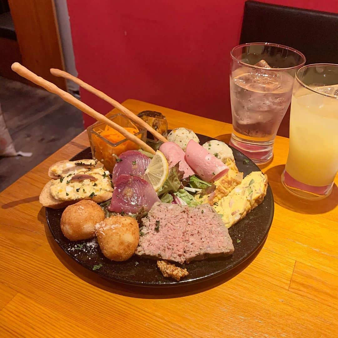 小林玲美のグルメインスタ