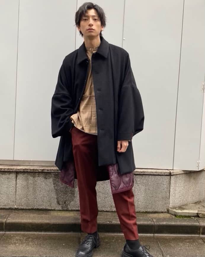 岡田翔大郎のインスタグラム：「発売中のFINEBOYS12月号に掲載させていただいています。 衣装もヘアメイクもかっこよかった😁  #fineboys」