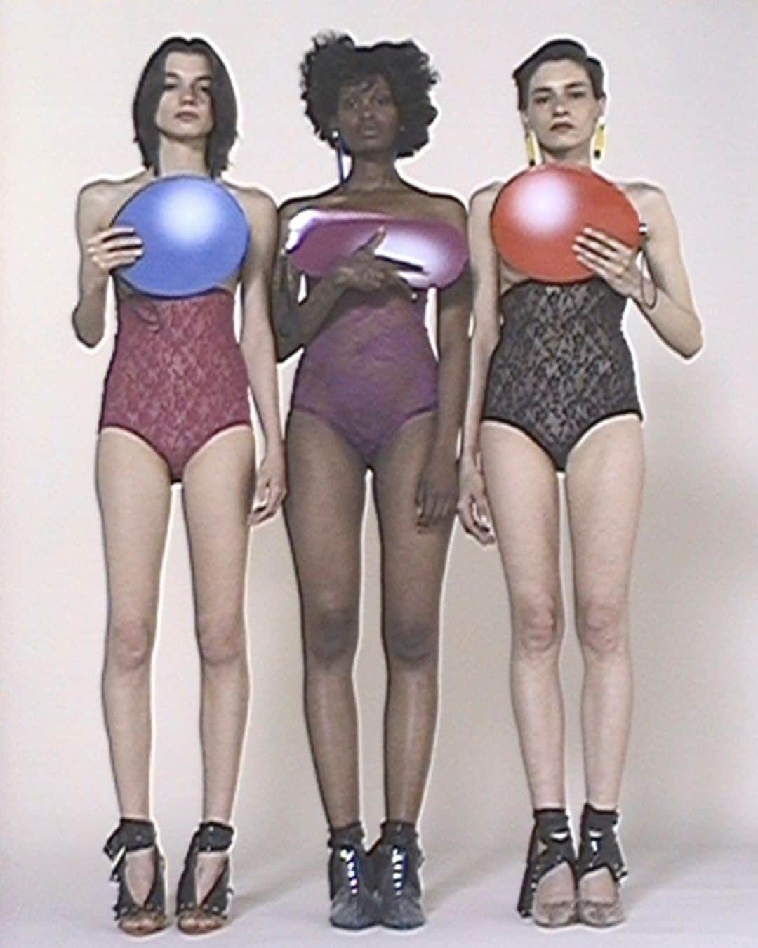 シャーナ・オズボーンのインスタグラム：「@christopherkane AW19 🎈」