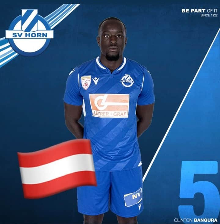 SVホルンさんのインスタグラム写真 - (SVホルンInstagram)「Unsere Nummer 5, Clinton Bangura erhielt die österreichische Staatsbürgerschaft. Der gebürtige Ghanaer wechselte zur Saison 2020/21 zum SV Horn und erhielt im September 2020 einen österreichischen Pass.  #svhorn #bepartofit」11月11日 17時52分 - svhorn1922