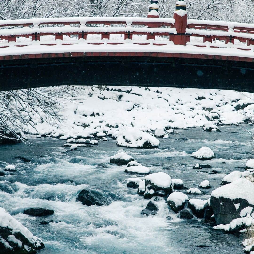 TOBU RAILWAY（東武鉄道）さんのインスタグラム写真 - (TOBU RAILWAY（東武鉄道）Instagram)「. . 🚩Nikko - Tochigi . . [Enjoy the great nature and hot springs in winter Nikko!] . During the winter in Nikko City, Tochigi Prefecture, you can enjoy the beautiful scenery of snow-covered shrines and temples as well as magnificent nature. Also, there is Yumoto Onsen in Oku-Nikko, we recommend you to come and try a good experience to take a bath while enjoying the beautiful snowy scenery. If you take the limited express train of Tobu Railway from Asakusa to Nikko, you can get there in about two hours. Would you like to visit Nikko in winter on your next trip to Japan? When you travel to Nikko, it's convenient and reasonable to use the NIKKO PASS. . . #visituslater #stayinspired #nexttripdestination . . . #tochigi #nikko #okunikko #winterjapan #japantrip #discoverjapan #travelgram #tobujapantrip #unknownjapan #jp_gallery #visitjapan #japan_of_insta #art_of_japan #instatravel #japan #instagood #travel_japan #exoloretheworld #ig_japan #explorejapan #travelinjapan #beautifuldestinations #japan_vacations #beautifuljapan #japanexperience」11月11日 18時00分 - tobu_japan_trip