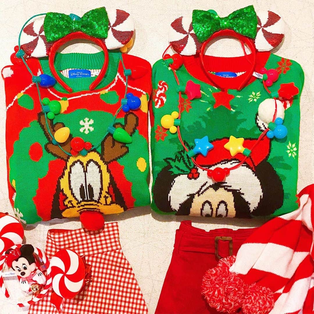 中島奈津希さんのインスタグラム写真 - (中島奈津希Instagram)「🎅🏻❤️🎄﻿ ﻿ ﻿ ﻿ ﻿ ﻿ #クリスマスディズニー で着ていた﻿ #アグリーセーター は﻿ 去年パークでゲットしたもの🐭❤️🎅🏻﻿ ﻿ ﻿ #トナカイプルート と#サンタミッキー　なのだけど﻿ クリスマスの時期しか着れないから﻿ 今年も着られてよかった🥺❤️🎄﻿ ﻿ ﻿ ﻿ ﻿ まだまだ使ってない﻿ #ディズニークリスマスグッズ あるから﻿ クリスマスたくさん満喫出来そうだ😀👍🏻🎄❤️🎁笑﻿ ﻿ ☁️☁️☁️☁️☁️☁️☁️☁️☁️☁️☁️☁️☁️☁️☁️☁️☁️﻿ #disneysisters_jp ←#中島姉妹 ディズニーまとめ👭🏻﻿ #東京ディズニーランド　﻿ #クリスマスディズニー　﻿ #ディズニーバウンド」11月11日 18時08分 - nakajima_natsuki