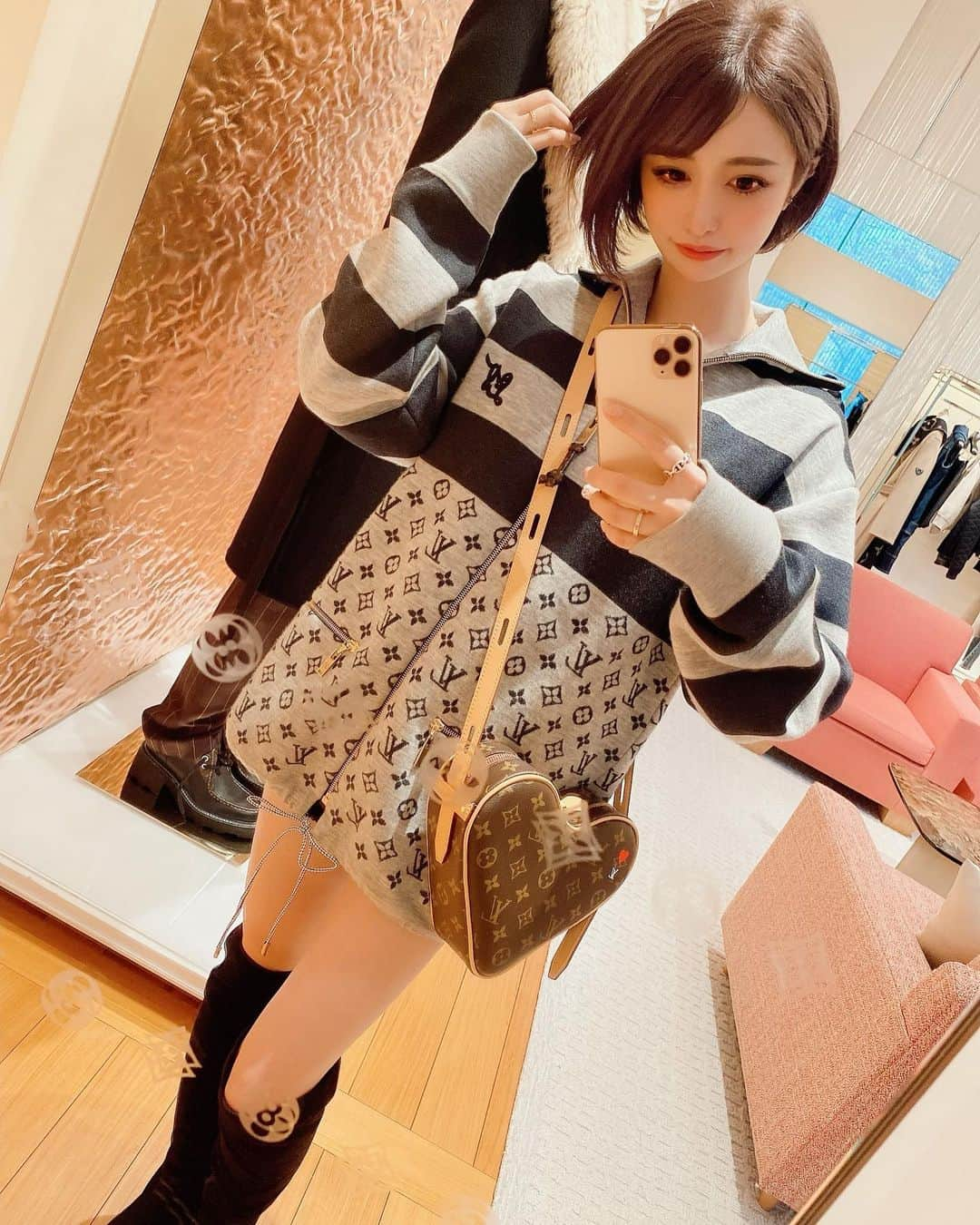 サキ吉さんのインスタグラム写真 - (サキ吉Instagram)「LVコーデの日♥️♦️♠️♣️ ． #lv  #louisvuitton  #louisvuittonbag  #gameon #ルイヴィトン #ヴィトン  #lvコーデ  #ヴィトンコーデ」11月11日 18時34分 - sakikichi1201