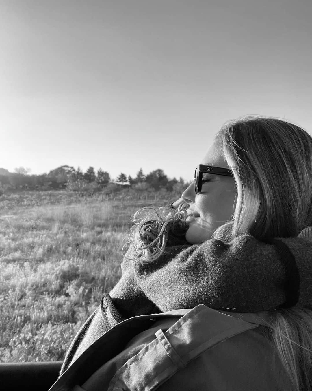 Mathilde Goehlerさんのインスタグラム写真 - (Mathilde GoehlerInstagram)「Just to finish off these memories 🤍 so in awe, thank you for arranging this @emir_uyar ♥️🇹🇷」11月11日 18時35分 - mathildegoehler