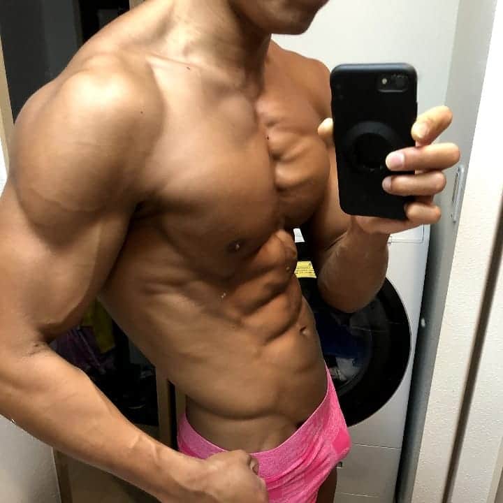 廣井ゆうさんのインスタグラム写真 - (廣井ゆうInstagram)「#fitness #fitnessmotivation #fit #fitnesslifestyle #training #diet #dieta #workout #workoutmotivation #lifestyle #fitnessmodel #model #muscle #muscles #body #bodybuilding #physique #selfie #style #fashion #beautiful #sexy #japan」11月11日 18時53分 - you_workout50
