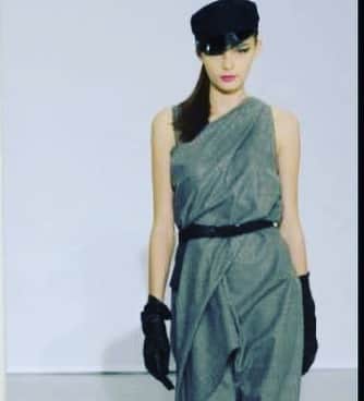 のインスタグラム：「#jeanpaulknott #parisfashionweek #galerienikkimarquardt #knott #jeanpaulknott #souvenir #amazingtime#modeenimages #2iemebureau #peaudane #fredericsanchez」