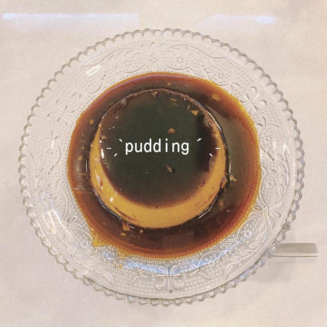 POTATO TVさんのインスタグラム写真 - (POTATO TVInstagram)「♡ ・ ・ 昨日の動画で食べてたプリン 🍮 甘すぎず、柔らかすぎずで めっちゃおいしかった ॱଳ͘ もっと色んなプリン食べたい 🗣 ・ ・ #カフェ #カフェ巡り  #京都カフェ  #喫茶ゾウ #プリン」11月11日 19時07分 - _karintou_