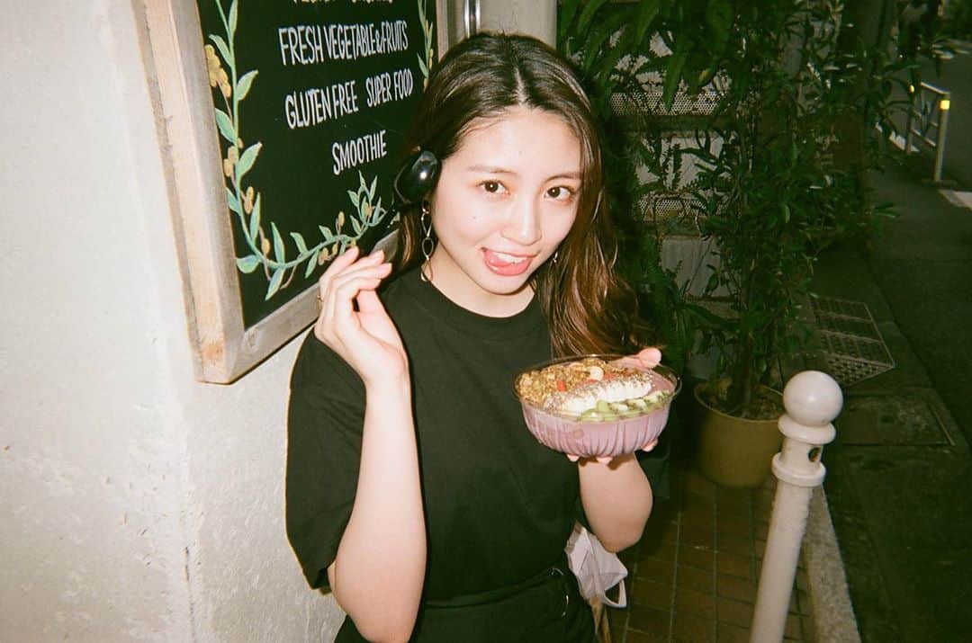 青島妃菜さんのインスタグラム写真 - (青島妃菜Instagram)「にやり😏😏今日食べて1番美味しかったものはなに？😍😍」11月11日 19時38分 - hina1226_01