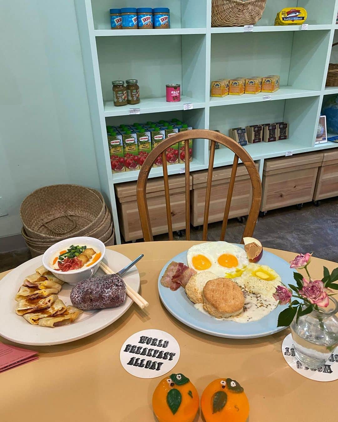 momoさんのインスタグラム写真 - (momoInstagram)「. 世界の朝食が食べられるお店　@world_breakfast_allday にて台湾とアメリカ南部の朝ごはん食べました🥞全部美味しすぎて次の国の朝ごはんも楽しみ〜🙋🏻‍♀️🍴 2ヶ月ごとに国が変わるからアメリカ南部の朝ごはんは11/29まで🥺  . #朝活#世界の朝食#モーニング#worldbreakfastallday」11月11日 19時49分 - momomonyan