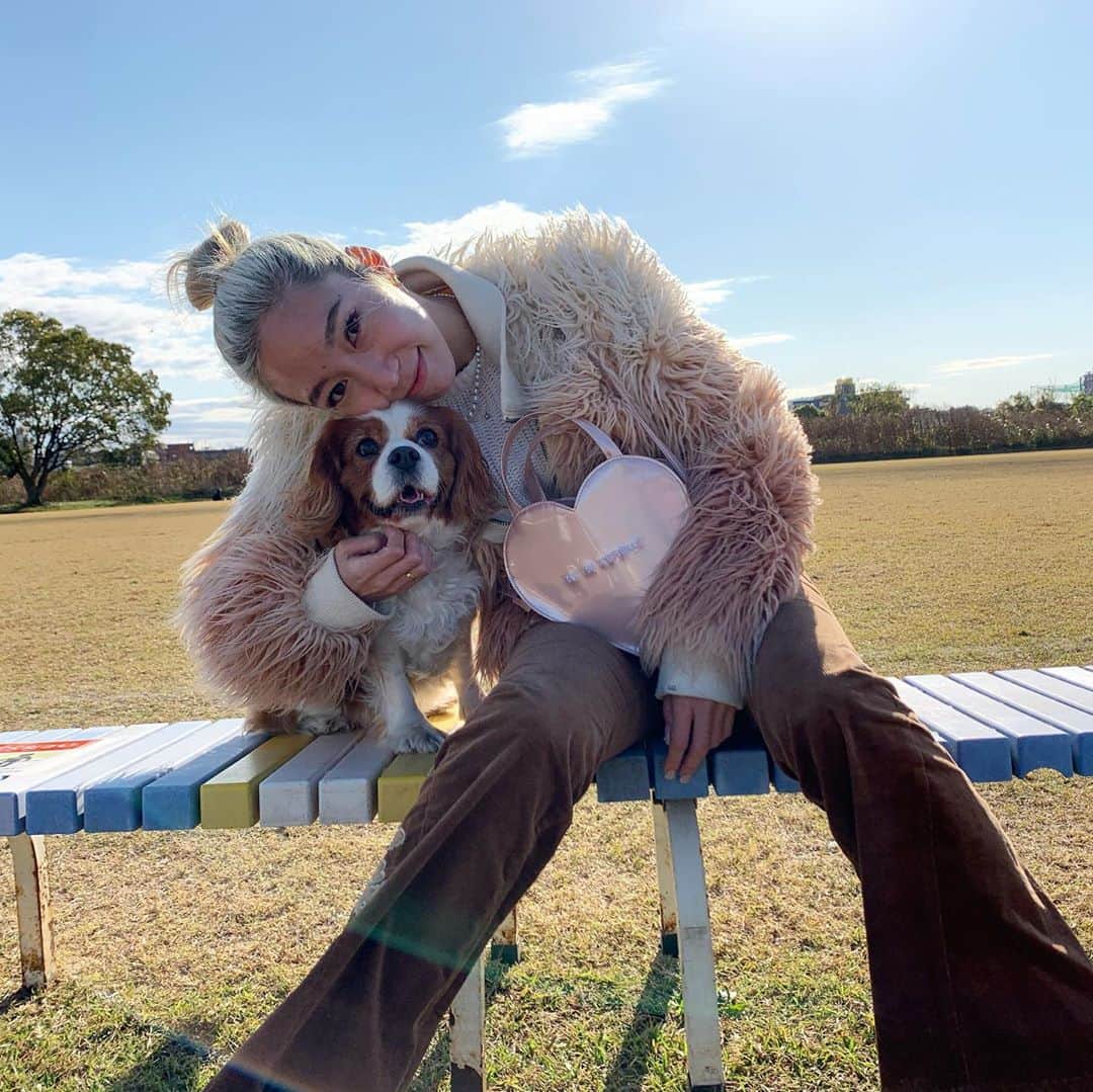 UlalaGirlのインスタグラム：「Mini human🐶」
