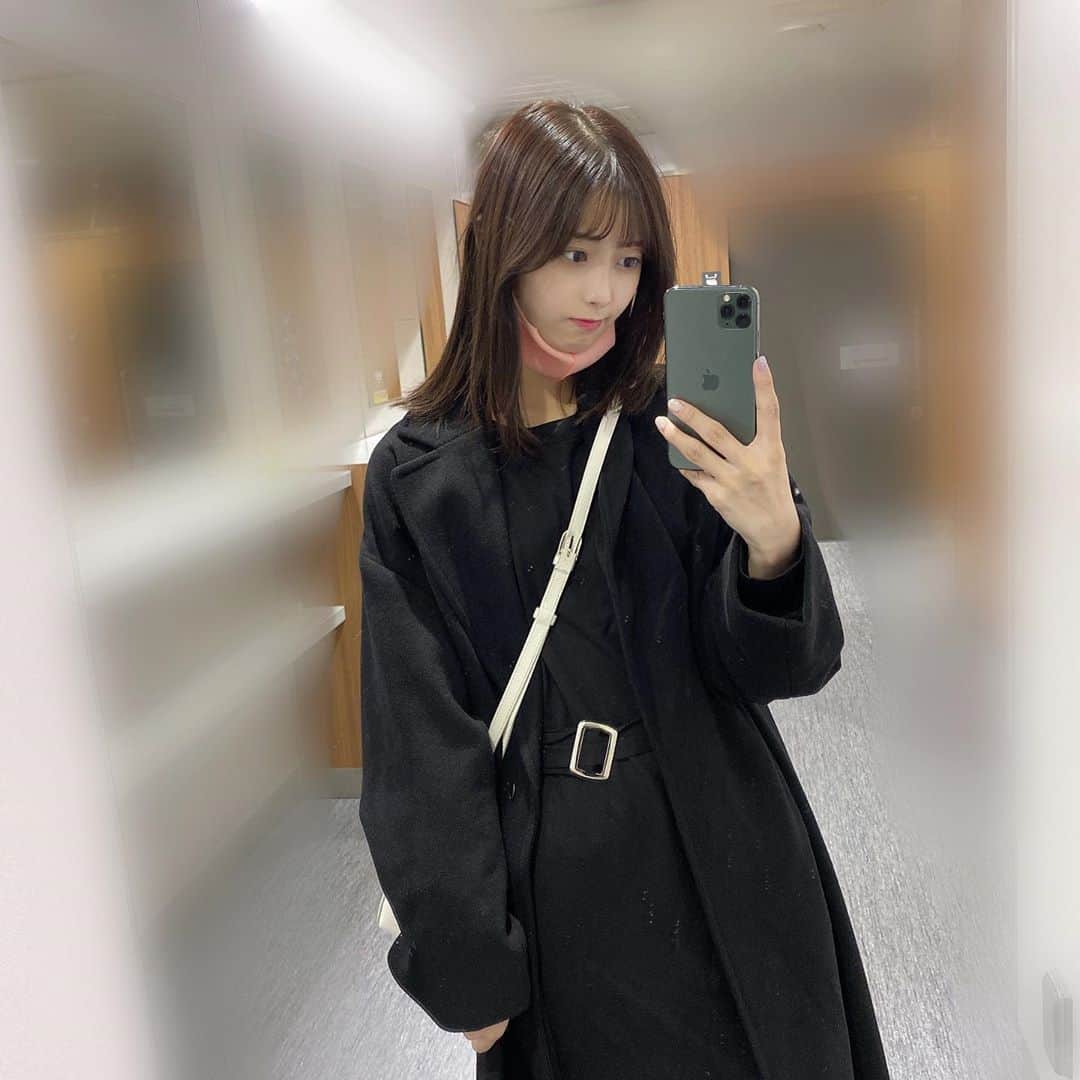 松川星さんのインスタグラム写真 - (松川星Instagram)「iPhoneは緑色🥦 コートは @lveu.official さんの︎︎︎︎︎ ︎︎︎︎︎☺︎ ロングコート暖かい ︎︎︎︎︎☺︎」11月11日 20時07分 - akarin__rin