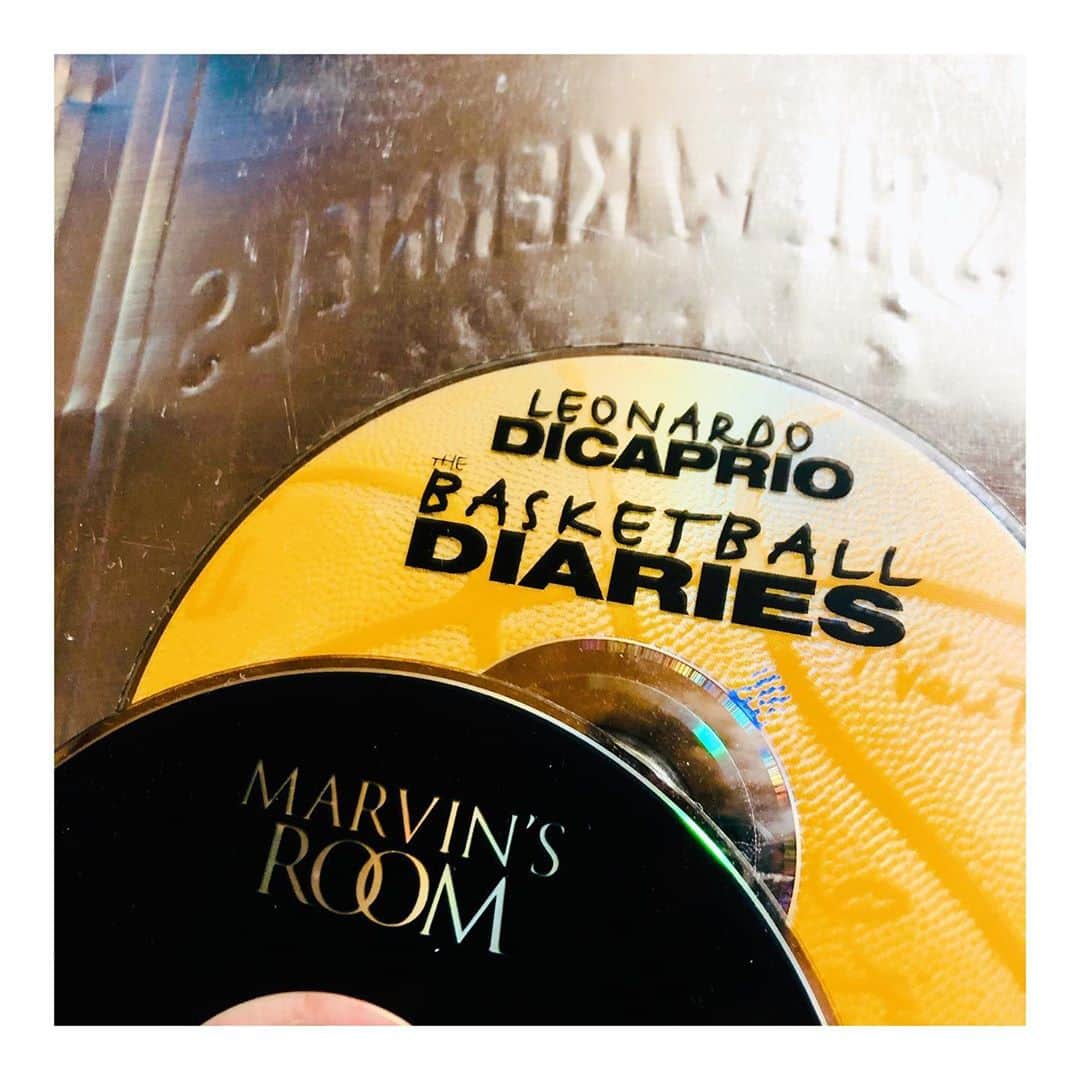 のインスタグラム：「These are what I'm gonna see tonight, and it means I gotta stay up late tonight..maybe I should watch one of them tomorrow. Nope. I wanna  see tonight, so let's get started🎬  #movienight  #alreadysleepy」