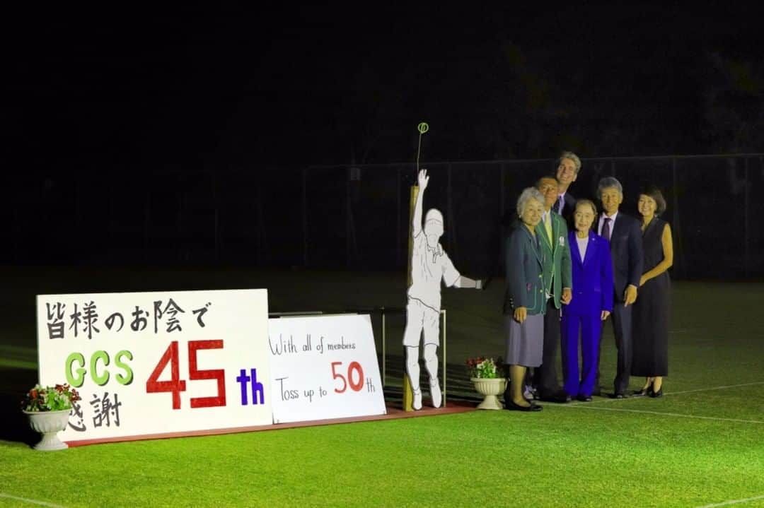 フローラン・ダバディーさんのインスタグラム写真 - (フローラン・ダバディーInstagram)「グラスコート佐賀テニスクラブ、４５周年おめでとうございます。経営者である緒方家のおもてなしと情熱は日本テニス界ではもはや伝説となり、この天然芝は世界に唯一無二の珍宝です🎾A happy 45th anniversary for the one and only Grass Court Saga Tennis Club. If you visit Kyushu, Fukuoka, this gem is just an hour away. #grasscourttennis #グラスコート佐賀 #ウインブルドン #roadtowimbeldon #テニス」11月11日 21時00分 - florent_dabadie