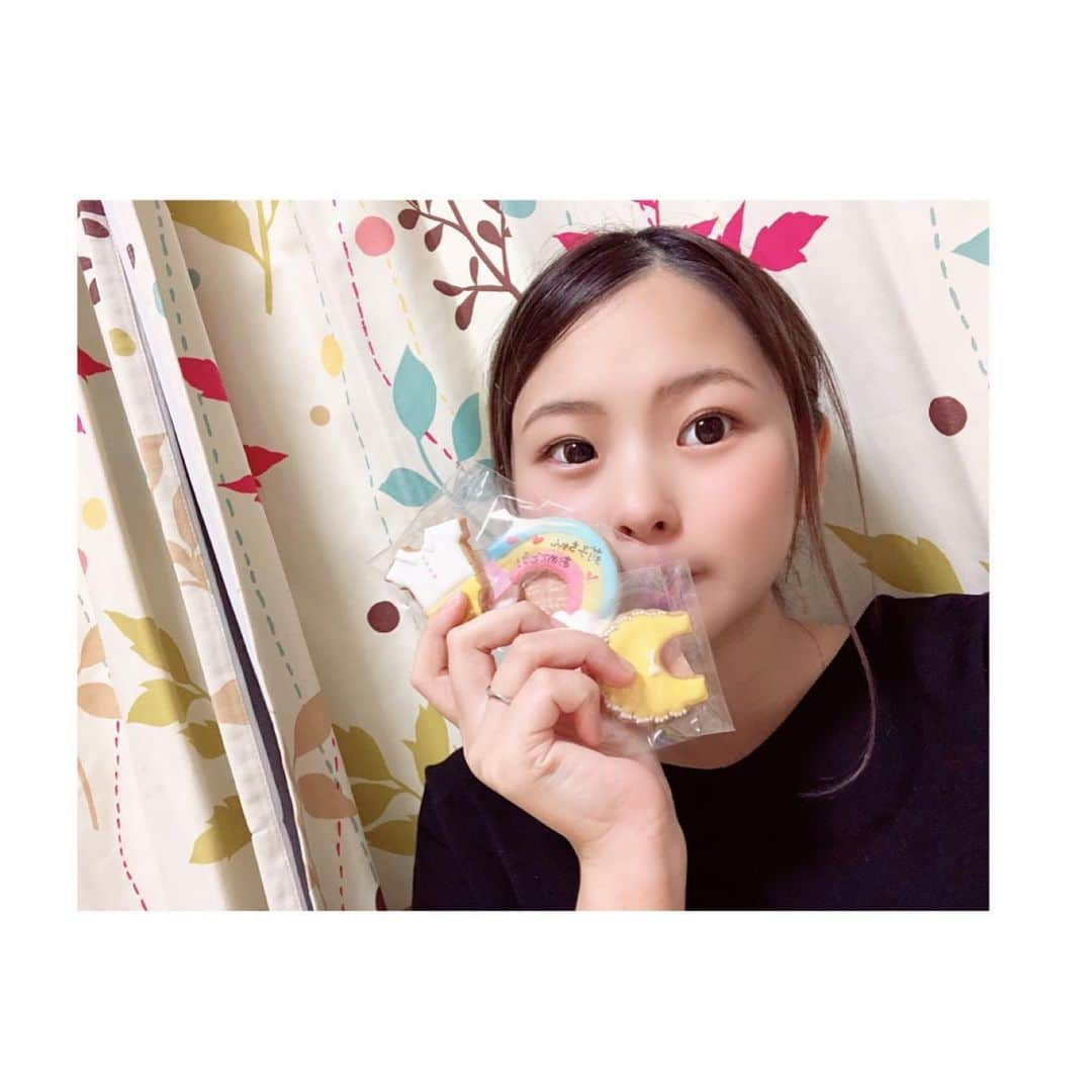 筒井莉子のインスタグラム：「とっても可愛いアイシングクッキー 頂きました💗💗 . . 勿体なくて食べれない♡ ありがとうございます♡ #アイシングクッキー #BABY」