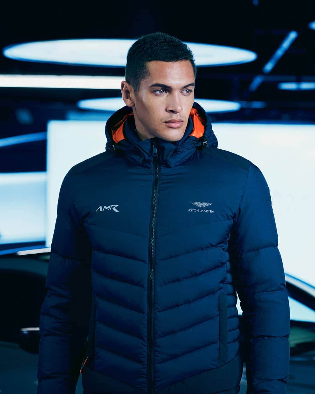 ハケットのインスタグラム：「Layer up in style with our latest Aston Martin Racing quilted jacket. #STAYHackett」