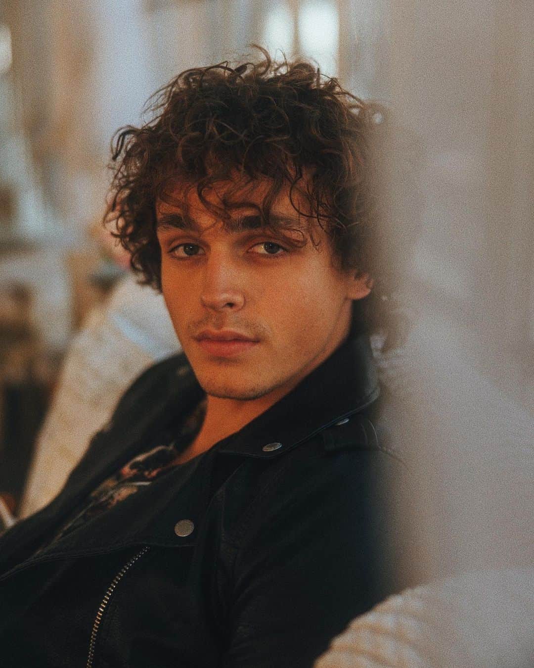 Jonahmaraisのインスタグラム：「if u don’t think we’re on the same page i can promise u we are」