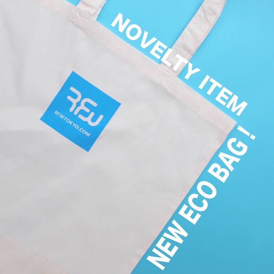 のインスタグラム：「NEW ECO BAG !  オンラインショップでは、シューズをお買い上げのお客様に新作エコバックをプレゼント！  シューズボックスも入るので、普段使いにもオススメですよ♪  www.rfwtokyo.com @rfwtokyo   ONLINE SHOP http://www.rhythmtokyo.com/  #rfw #rfwtokyo #rhythmfootwear #sneaker #sneakers #kicks #instashoes #instakicks #sneakerhead #sneakerheads #nicekicks #sneakerfreak #kickstagram #2020aw #autum #winter #renewal #tokyo #shibuya #東京 #渋谷 #rpm #rhythmprimarymarket #キャンペーン #会員限定」